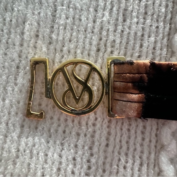 Victoria's Secret Bombshell Jewel Cristal Animal Print swimsuit Top 34C / Small - Picture 9 of 17